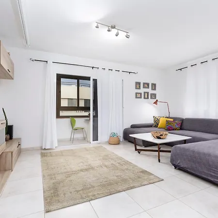 Apartment Home2book Relaxing Ilargia Apartment,